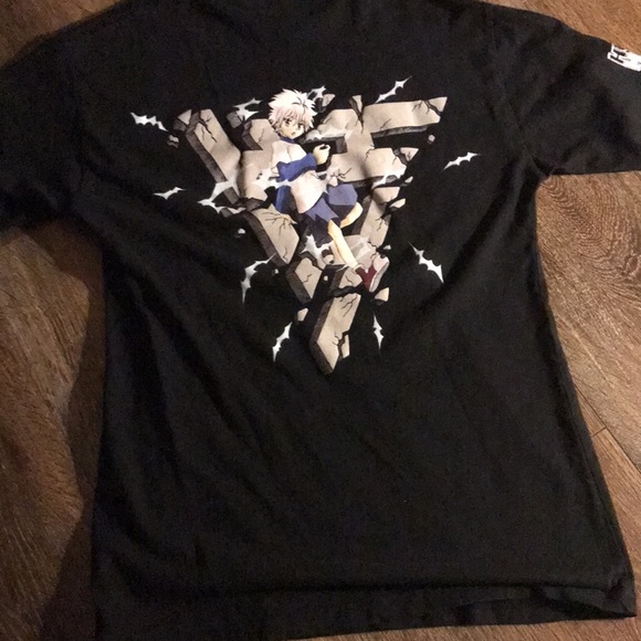 Anime shirt worn once - Picture 2 of 5